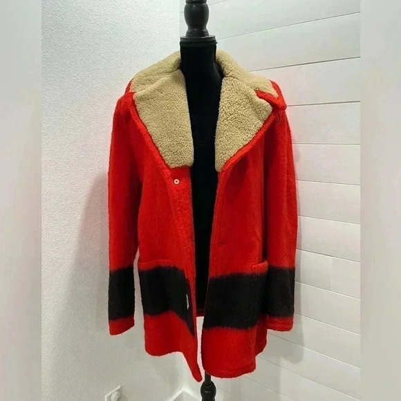 Vintage Marlboro‎ x Hudson Bay Red Wool Coat w/ Shearling Collar Men's 40 (M) - Picture 1 of 15